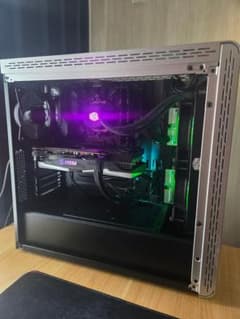 MSI AMD RX 6600 XT ゲーミングデスクトップのサムネイル