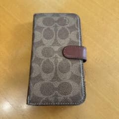 COACH iPhoneケースのサムネイル