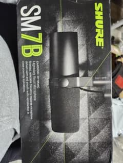 SHURE SM7B ダイナミックマイクのサムネイル