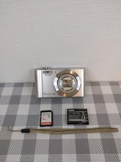 CASIO EXILIM EX-ZS240 (中古)のサムネイル