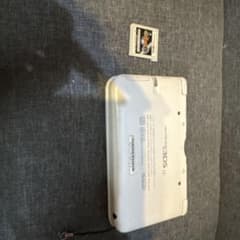ニンテンドー3DS LL ホワイト + 妖怪ウォッチ2のサムネイル