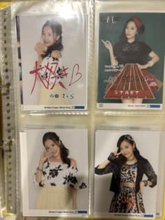 小田さくら サイン入り写真 4枚セットのサムネイル
