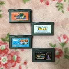 ゲームボーイアドバンス カセット 4品のサムネイル