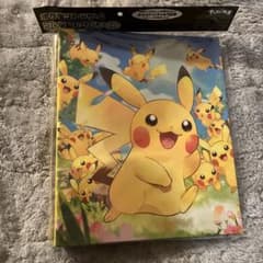 【新品未開封品】レッド＆ピカチュウ　コレクションファイル ポケモンカード】 レッド&ピカチュウ コレクションファイル 傷有り