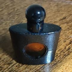 BLACK OPIUM イブサンローラン 香水のサムネイル