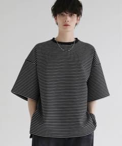 黒白ストライプ オーバーサイズTシャツ LILLのサムネイル