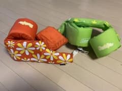 Coleman子供用浮き輪！値下げ交渉ok!2つセットで！のサムネイル