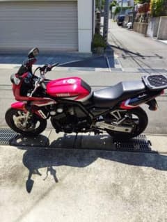 ヤマハ FZ600のサムネイル