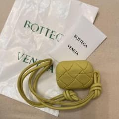 新品　bottegaveneta AIRPODS PRO ケースのサムネイル