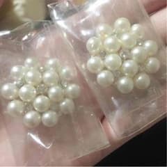 パールビジューボタンのサムネイル