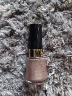 REVLON レブロン ネイル CREME BRULEE 915のサムネイル