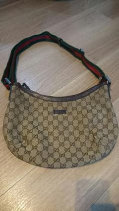 GUCCI ショルダーバッグのサムネイル