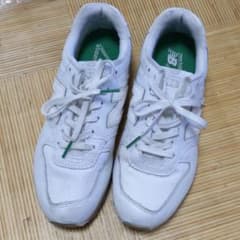 ニューバランス　ホワイトのサムネイル