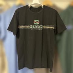 GUCCI 半袖　Tシャツ 両面プリント デカロゴ 黒 　 メタルプリント GUCCI・両面プリントTシャツ・ブラック・Sサイズ - メルカリ