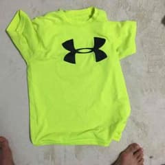 アンダーアーマー Tシャツのサムネイル