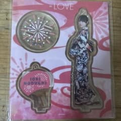 =LOVE 野口衣織 アクリルスタンドのサムネイル