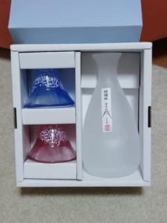未使用 招福杯 富士山 酒器セット 東洋佐々木ガラス株式会社のサムネイル