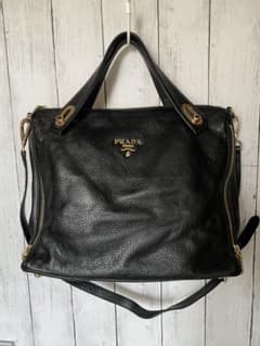 Kate様 PRADA ブラックレザー 2WAY ショルダーバッグ - メルカリ