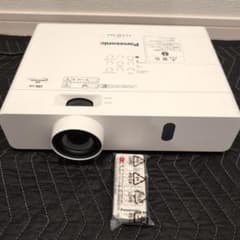 Panasonic PT-VX430XGAプロジェクター リモコン付　1 Panasonic PT-VX430XGAプロジェクター リモコン付 1 - メルカリ