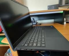 DELL Inspiron 15 3520　12世代　ノートパソコンのサムネイル