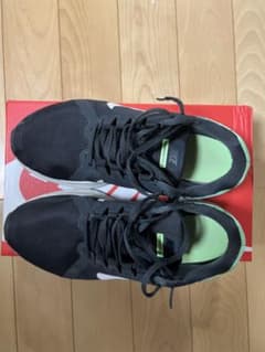 Nike ランニングシューズ ブラック/グリーン 26.5cmのサムネイル