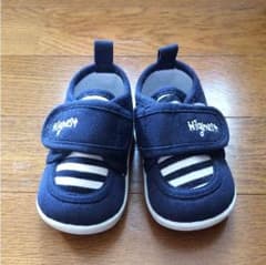 12㎝ ☆未使用☆スニーカーのサムネイル