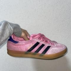 adidas ガゼル ピンク