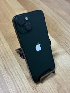iPhone13 128G グリーン　充電ケーブル（2m）付きのサムネイル
