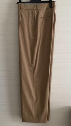 美品　UNIQLO  Lサイズ　タックワイドパンツのサムネイル