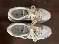 New Balance Fresh Foam スニーカー グレー/ホワイトのサムネイル