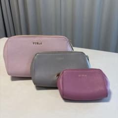 FURLA 3点セットポーチのサムネイル