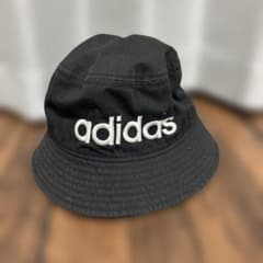 adidas バケットハット 黒 汚れありのサムネイル