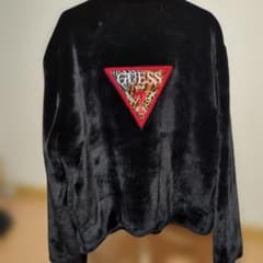 GUESS フェイクファーブルゾン 黒 - メルカリ