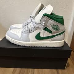 Nike Air Jordan 1 Mid 26cmのサムネイル