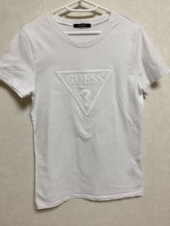 GUESS Tシャツのサムネイル