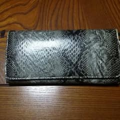 ヘビ革風長財布のサムネイル