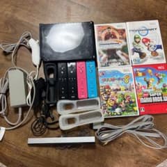 wii   本体　ブラック　リモコン　カバー　ソフト　セットのサムネイル