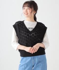 【値下げ】ハニーズ　透かし編Vネックベストのサムネイル