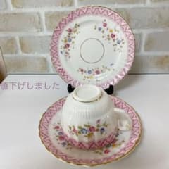 アンティーク　カップ＆ソーサー&ケーキ皿のサムネイル