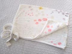 shuka様専用　ナオミイトウ　授乳ケープ　ブランケット　ベビーギャップ　クマ耳のサムネイル