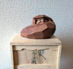 讃岐一刀彫 へたり達磨 山中象堂作 共箱付き - メルカリ