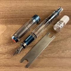 専用工具付】TWSBI ダイヤモンド 580 ALR プルシアンブルー 字幅M
