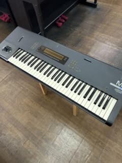 KORG M1 ミュージックワークステーション 本体 - メルカリ