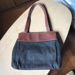 ショルダーバッグ  シャネルのサムネイル