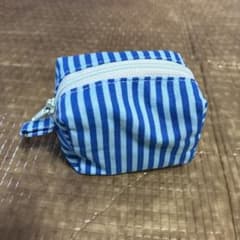 ストライプ柄 ポーチ 小銭入れ ハンドメイド　イヤホンケースのサムネイル