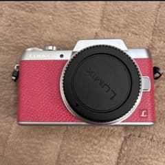 LUMIX DMC-GF7 ミラーレス一眼　デジタルカメラ パナソニック