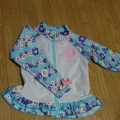 はなはなさん専用  ラッシュガード  サイズは90です。のサムネイル