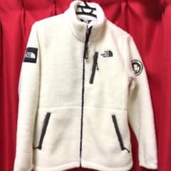 THE NORTH FACE フリースのサムネイル