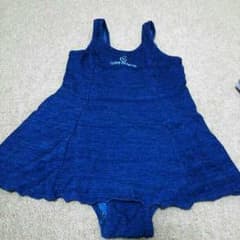 100  ヴァレンチノ水着のサムネイル