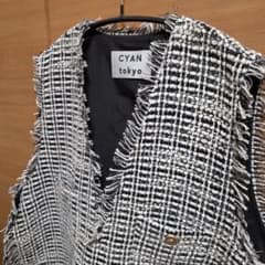 CYAN tokyo バックオーバーツイードベストのサムネイル